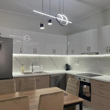 Modern Family Nest Skg *